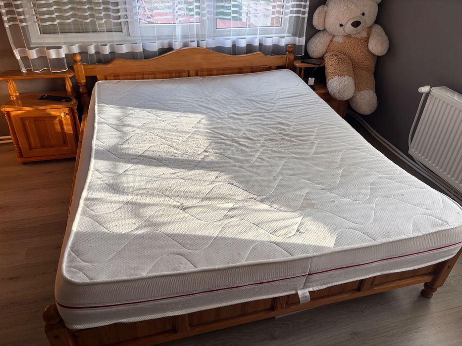 Матрак запазен малко изолзван