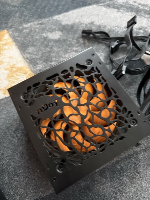Sursa  PC 500W Njoy