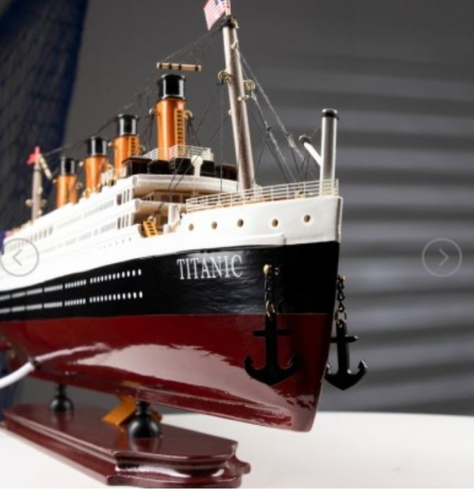 Сувенирная модель корабля "Титаник" с подсветкой (60 х 23 х 7 см) - оп