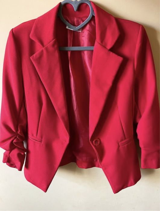 Ново дамско сако С размер