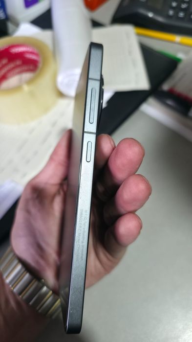 Продам One plus 13r 12/256