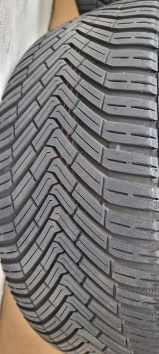 Jante r 19 golf 7,8 GTI anvelope 235 35 19 mixte(allseasons)