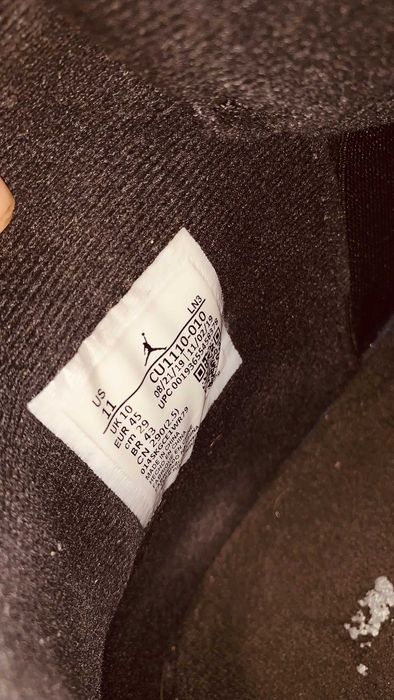 Jordan 4 retro Black Cat