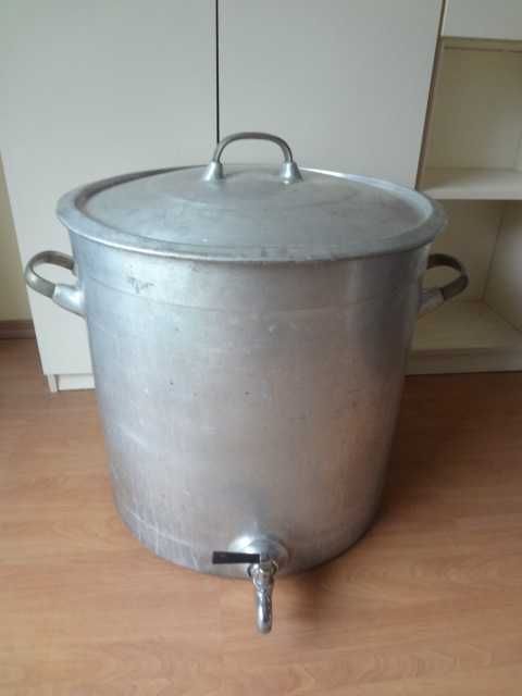 Много голям съд - казан ( бака ) - 100 литра