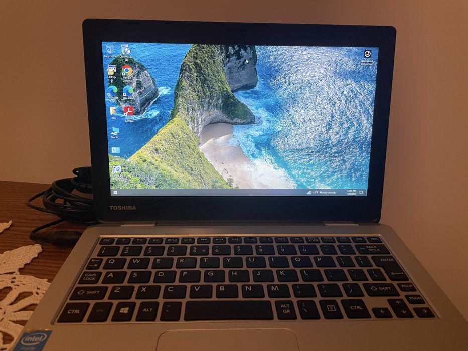 Laptop Toshiba 11.6” Satellite CL 10-B-100