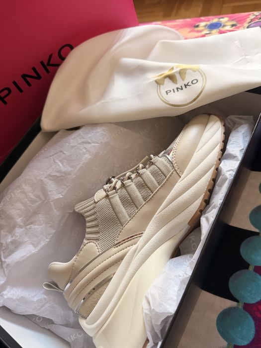 Оригинални Сникърси  Pinko