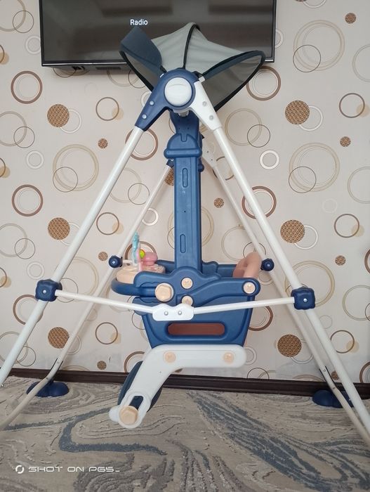 Детские качели+игрушки