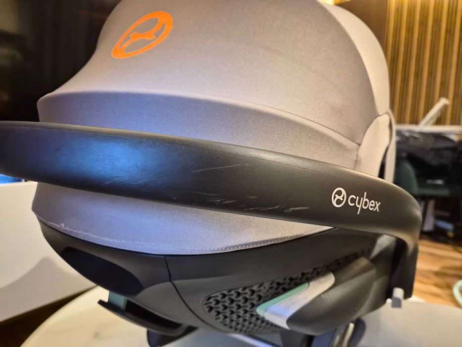 Столче за кола Cybex Cloud G