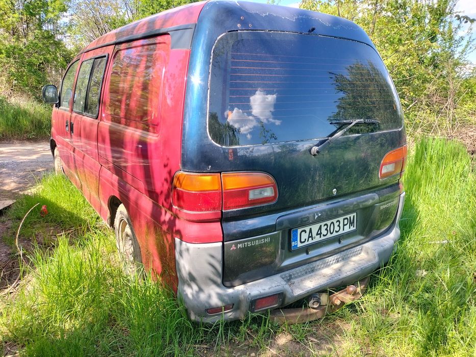 Mitsubishi Space Gear L400 RWD 2.5D