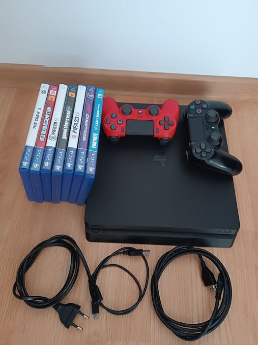 Consola PS4 Slim