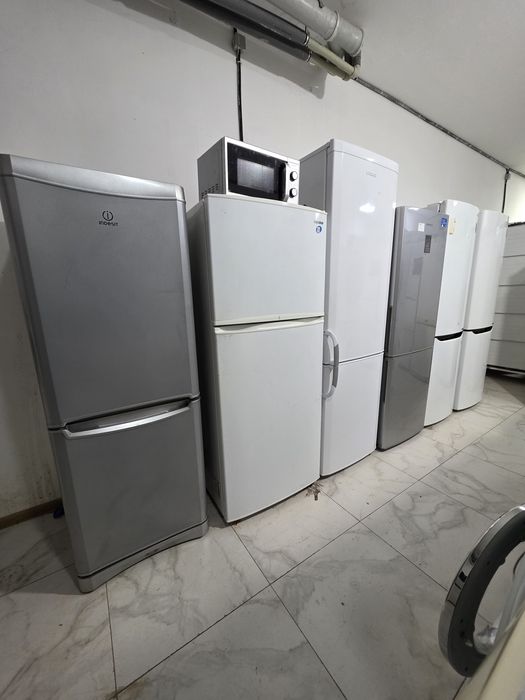 Холодильник в отличном рабочем состоянии