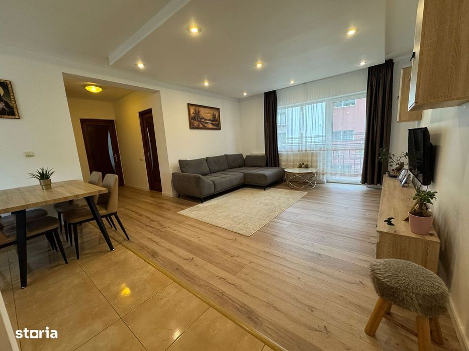 Apartament 3 camere 70 mp, etaj 2, finisat, mobilat zona Brădet