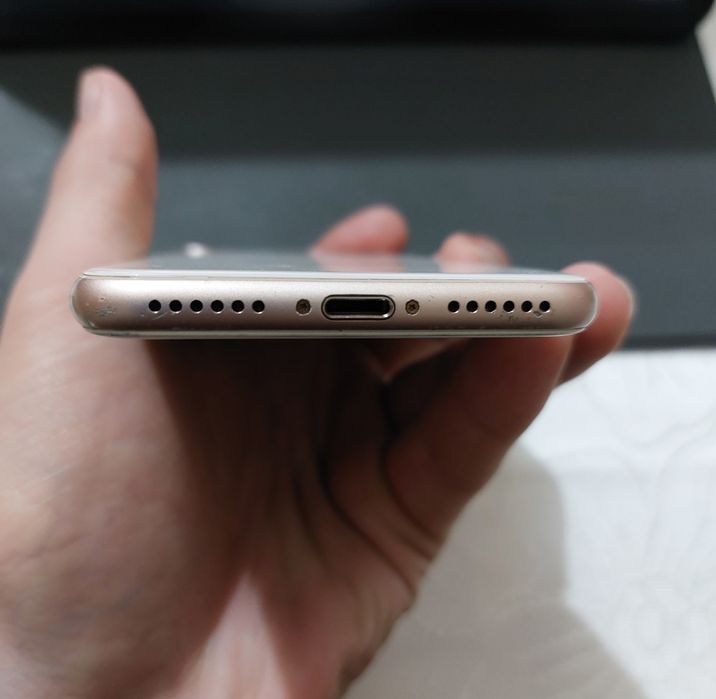 Iphone 8 yaxshi holatda