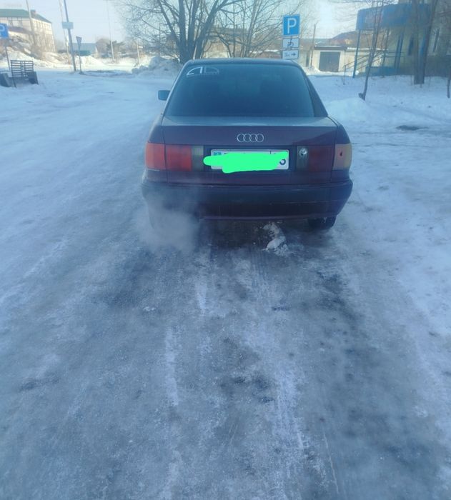 Продам Ауди 80 б4