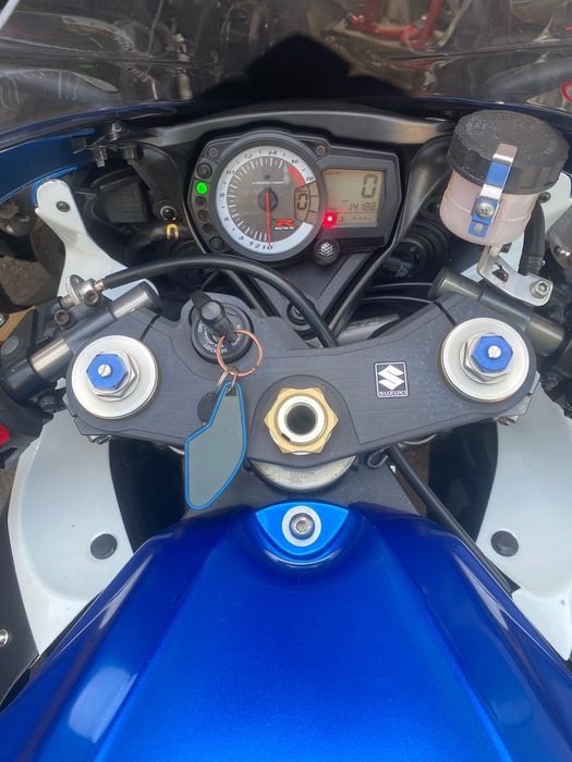 SUZUKI Gsxr 600 K8 - rulaj 14200 km/inmatriculata