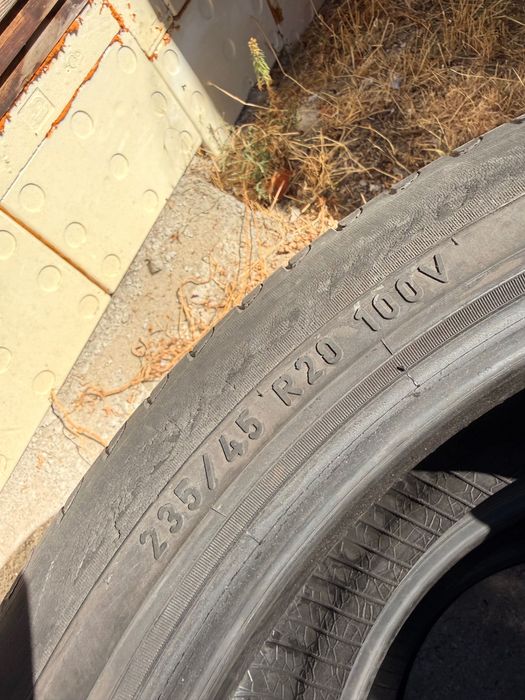 Pireli 235/45/20
