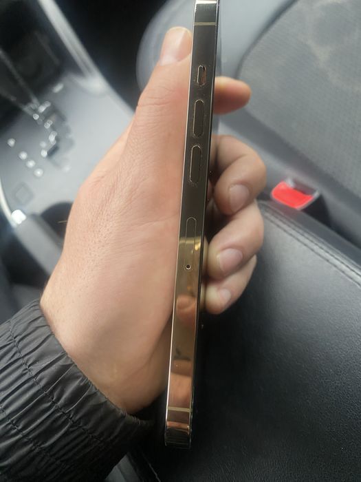 2бр. Iphone 13 PRO за 200€