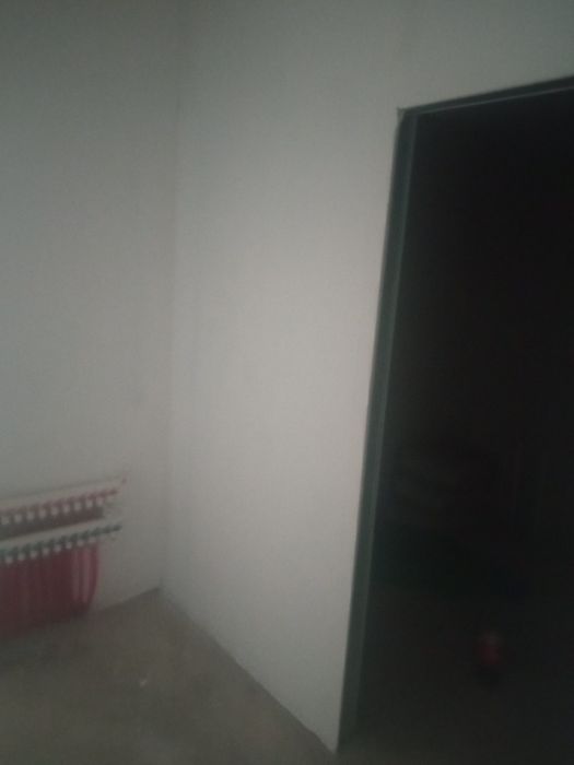 Hiva shahrida kotej sotiladi 210kv potolok shpaklyovkadan chiqqan