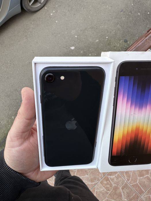Iphone SE black neverlock ca Nou(dezmembrez elefoane)