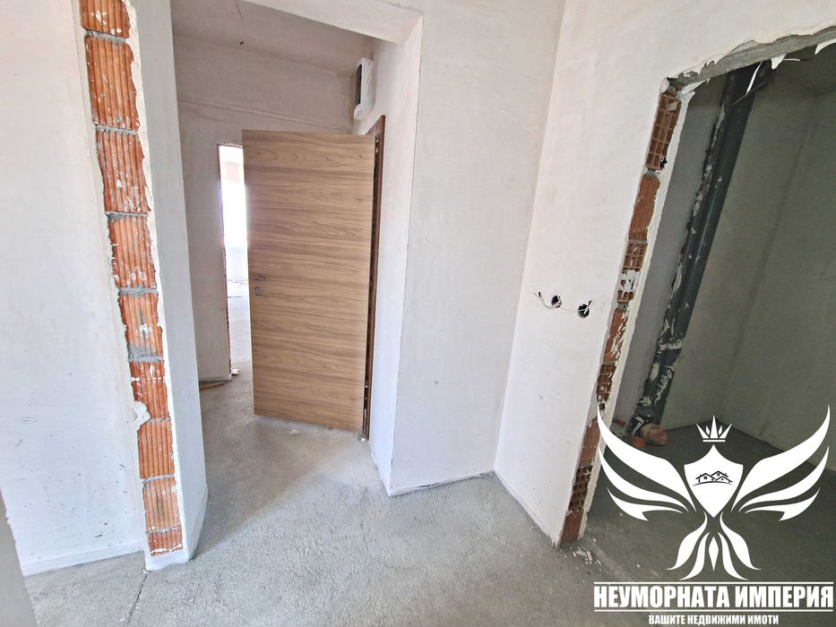 Продава се Тристаен апартамент в Асеновград - 114 кв.м за 904 €/кв.м - Снимка #11