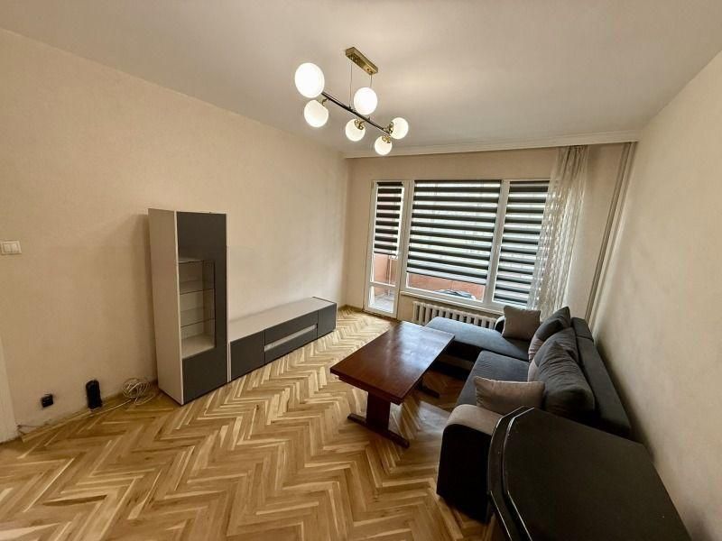 Дава се под наем Двустаен апартамент в София, Разсадника - 63 кв.м за 598.23 € - Снимка #1