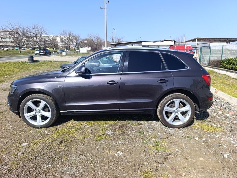 Ауди Q5 3.0tdi 2010г