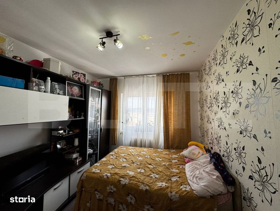 Apartament 3 camere,64 mp, zona Ampoi 3
