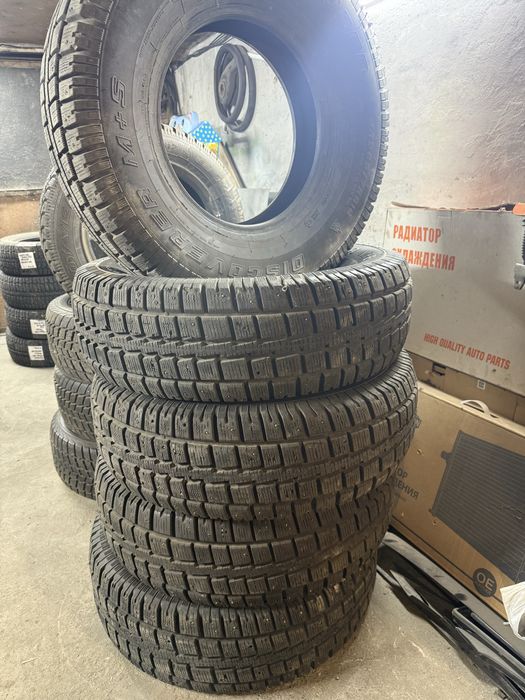 Продам шины  265/75/16