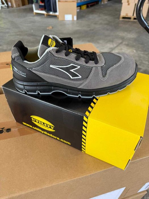 Bocanci de protecție DIADORA