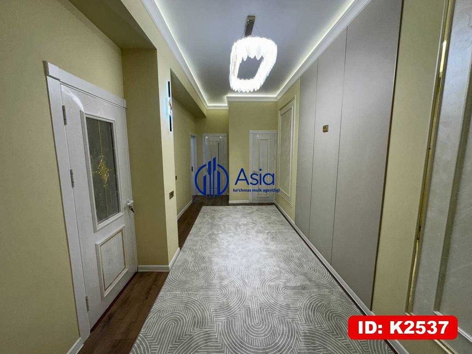 Kritydan srochna 3xonali uy sotiladi K2537