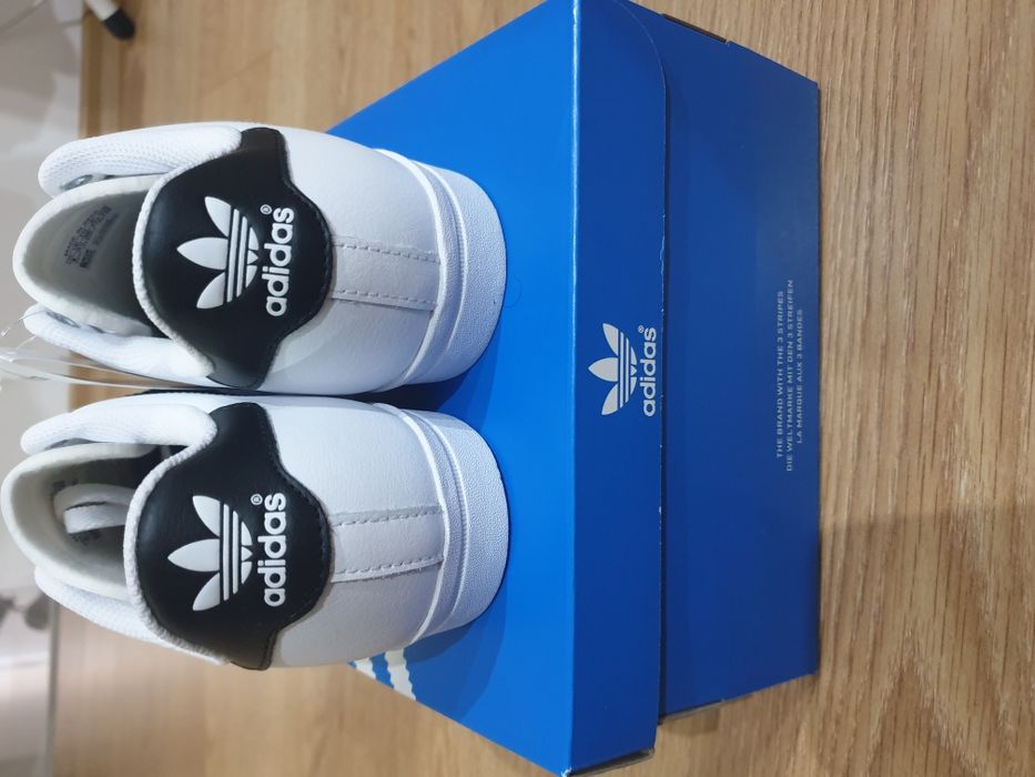 Adidas originals-Спешно