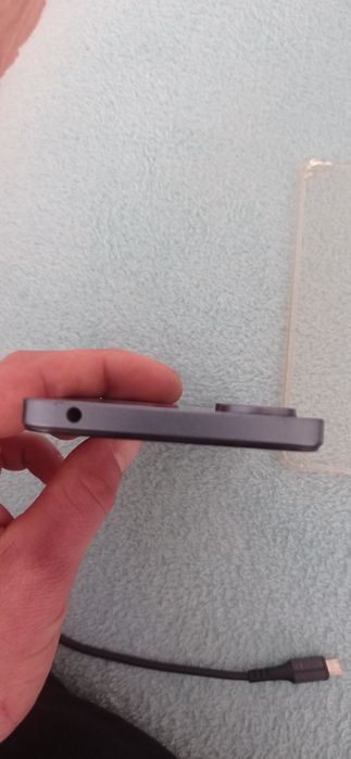 В продаже редми 13С