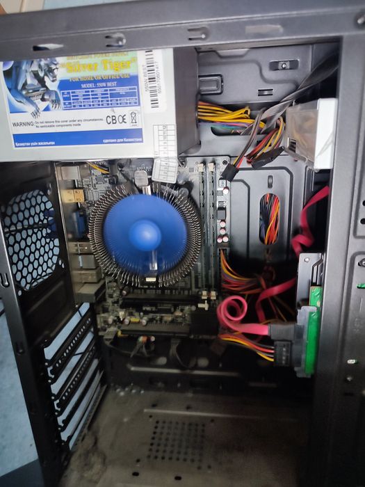 Продаю комьютер core i-7,L620