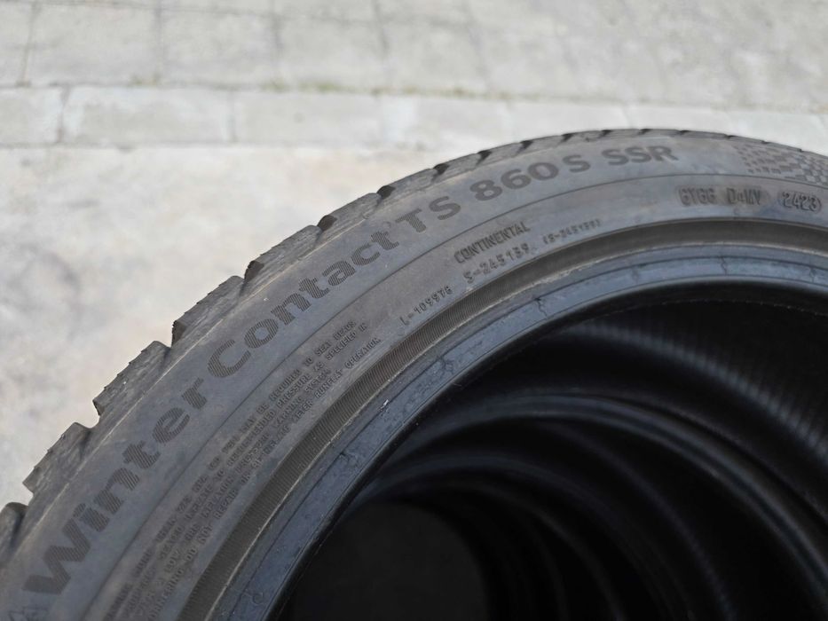 2бр Като нови зимни гуми 245 40 19 - Continental Runflat - DOT 2023