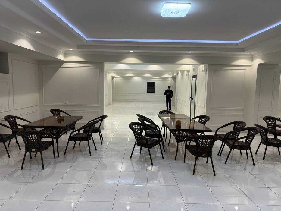 Сергели 3а. Продам нежилой обьект 380к.м.  в цокольном этаже.