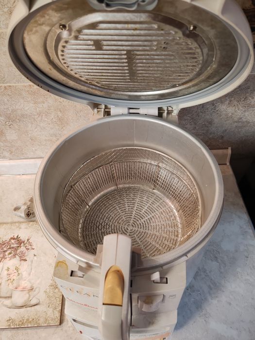 Фритюрница Moulinex