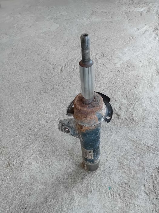 Амортисьори за BMW E60 525IX