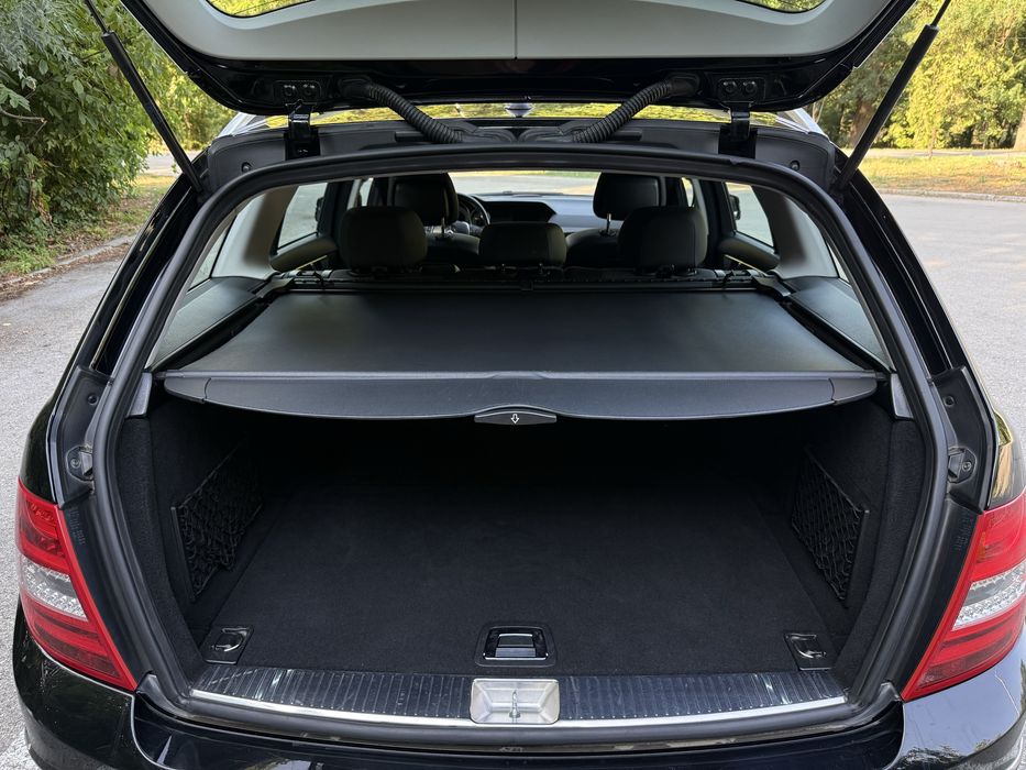 Mercedes-Benz C 250 Avantgarde 204 к.с.