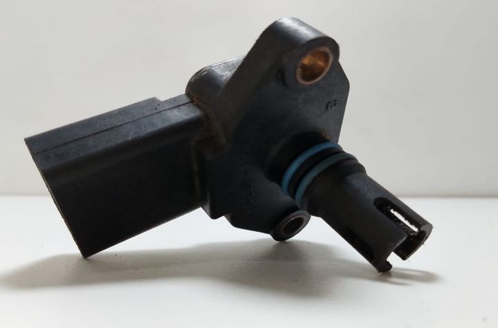 Senzor presiune admisie 036906051 Volkswagen VW Polo a 4-a generatie