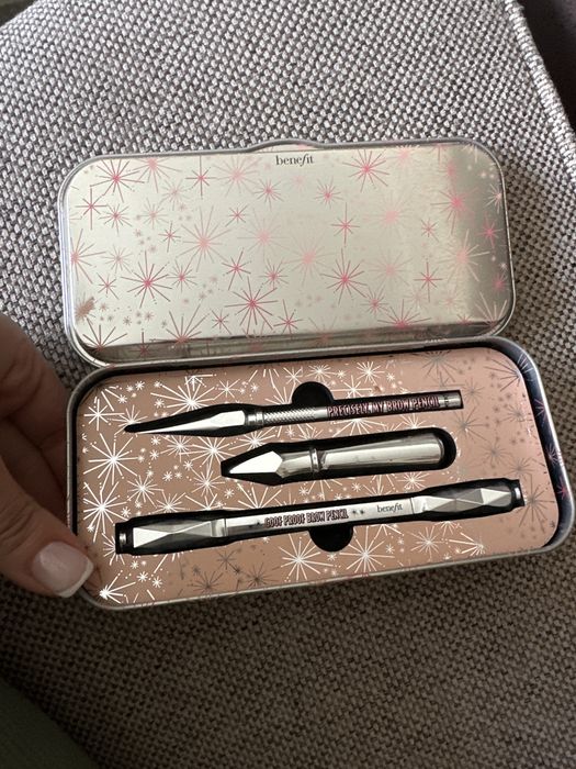 Benefit The Great Brow Basics комплект за оформяне на вежди