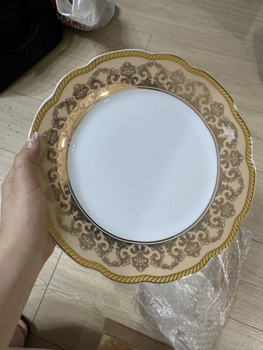 Сервиз фарфоровый набор