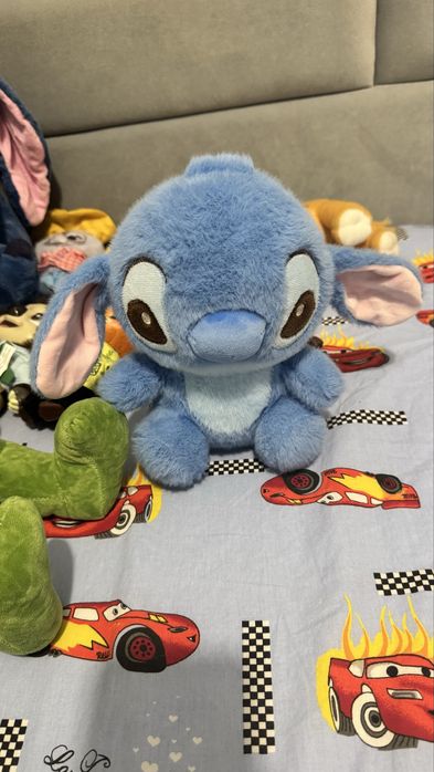 Vand plusuri spiderman/ zootropolis/ batman/ hulk/ stich/ pikachu