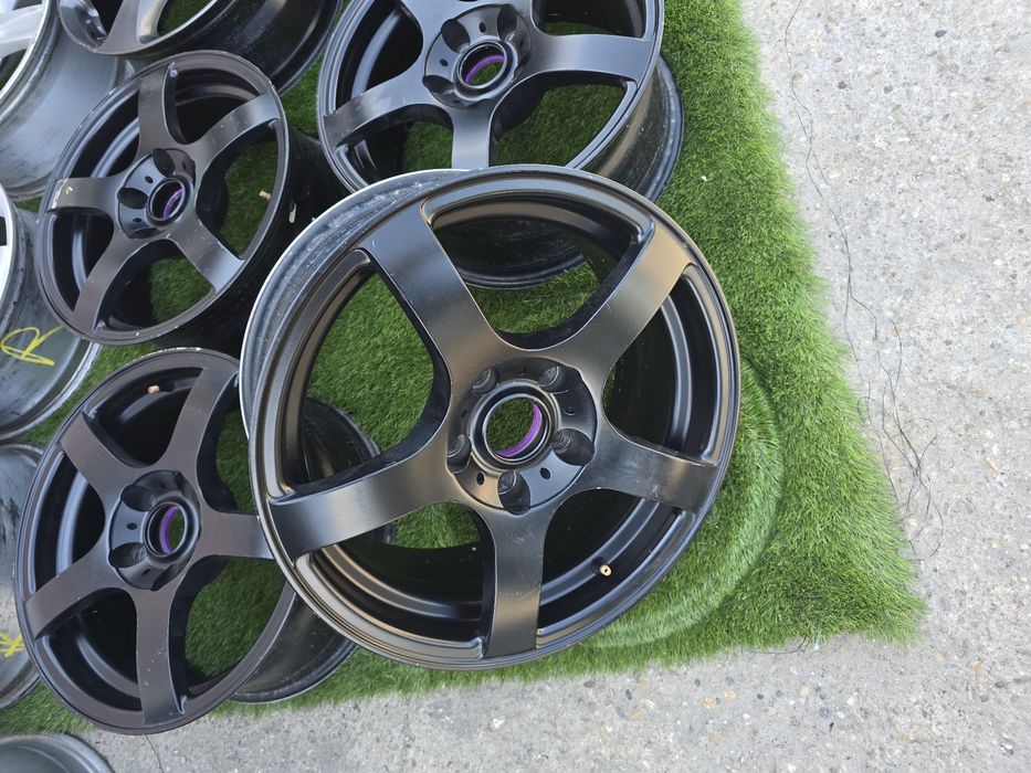 Jante r 16 5x114,5 mazda honda