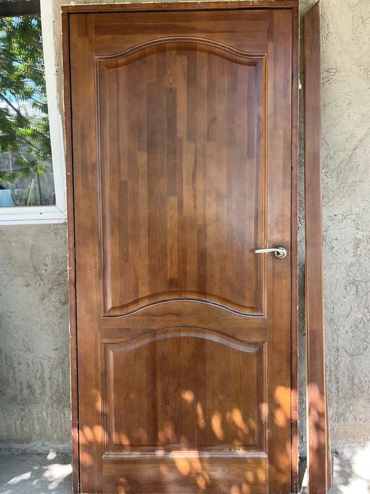 Ағаш есік сатылады