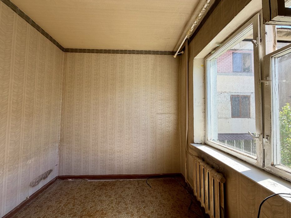 Срочно 1 комнатная Юнусабад 18 Кирпич