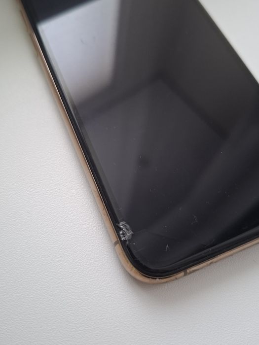 IPhone 11 pro старый не рабочий