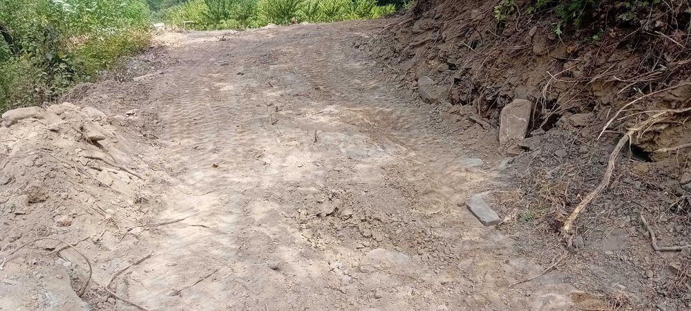 Услуги с комбиниран багер и самосвал 7.5т