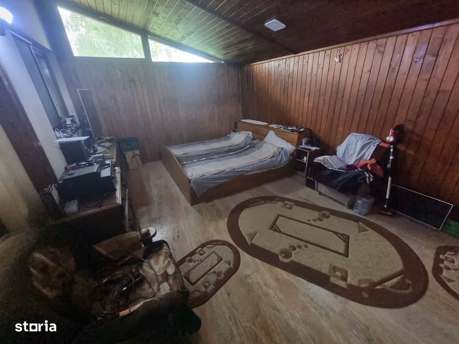 Vilă P+M,teren 1.790 mp,Simeria-zonă rezidențială