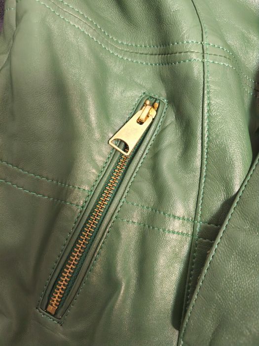 Продам кожаное пальто. плащ, куртка.