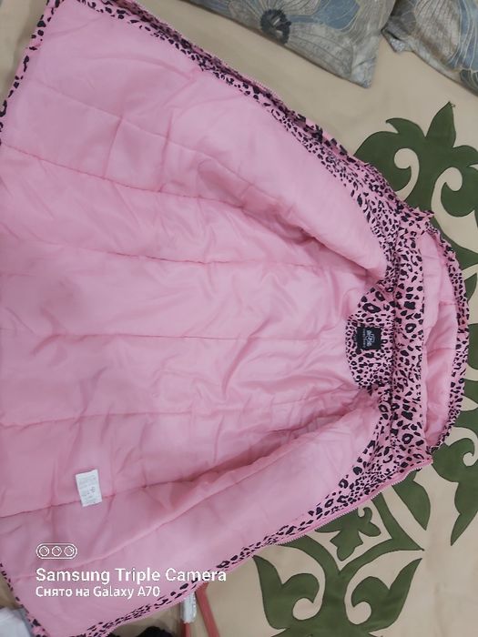 Куртка на 9 -10 лет